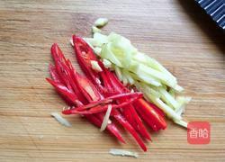 韭菜苔炒肉丝的做法图解5