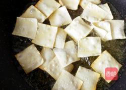 馄饨皮锅巴的做法图解5