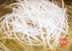 扇贝萝卜丝汤的做法图解7