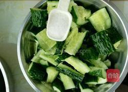 懒人版拍黄瓜的做法图解2