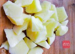 红烧肉炖土豆的做法图解4