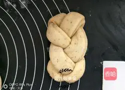 Illustration of how to make red date braided toast bread 14