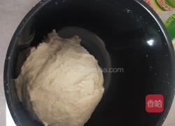 酸菜猪肉包子的做法图解1