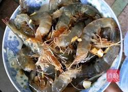 粉丝金针菇蒸基围虾的做法图解6