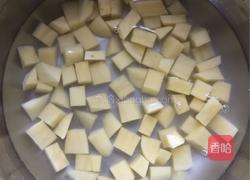 黑咖喱鸡腿丁的做法图解4