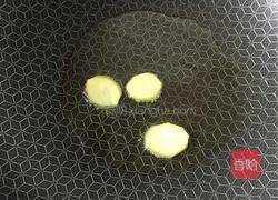 黑咖喱鸡腿丁的做法图解6