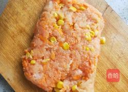 鸡胸肉胡萝卜玉米饼减肥早餐的做法图解1