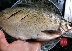 柠檬黄豆蒸鳊鱼的做法图解2
