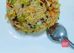 梅干菜炒饭的做法图解2