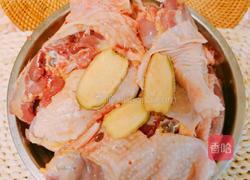 鲜芋响螺片黑豆芡实黄精茶树菇炖母鸡汤的做法图解4