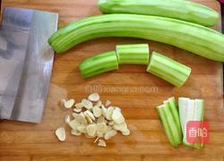 清炒丝瓜的做法图解2