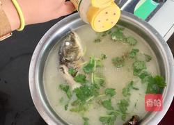 清炖鲫鱼的做法图解13