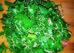 乌鸡雷公根汤的做法图解2