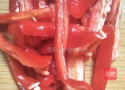 红椒肉丝炒菜花的做法图解3