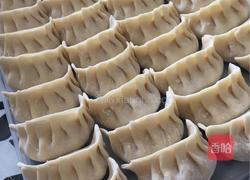 白菜猪肉虾仁水饺的做法图解12