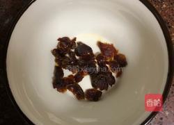 百合龙眼银耳羹的做法图解5