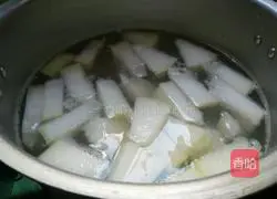 Winter Melon Flower Clam Meat Soup Recipe Illustration 5