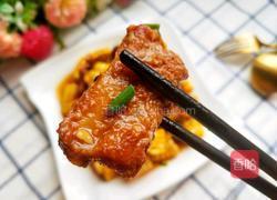 玉米烧排骨的做法图解1