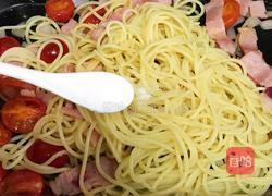 培根番茄意面的做法图解4