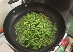 胡芹炒肉丝的做法图解4