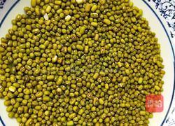 自制绿豆汤的做法图解1