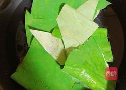 鲜荷叶百合莲子粥(清热解暑)的做法图解3