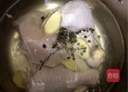 椒麻鸡的做法图解1