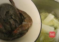 白菜鲜虾汤的做法图解7