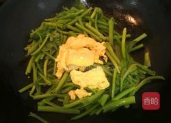 南瓜叶炒鸡蛋的做法图解10