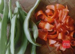 花瓣豆角的做法图解1
