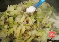 茄子炒卷心菜的做法图解10