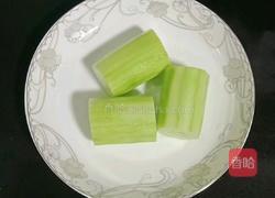 清火黄瓜面 (宝宝辅食)的做法图解1