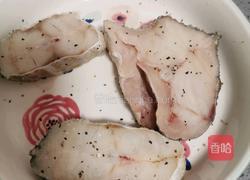 香煎鳕鱼的做法图解6