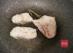 香煎鳕鱼的做法图解10