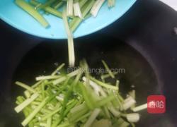 芹菜火腿鸡蛋软烧的做法图解5