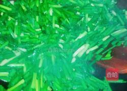 韭菜炒鸡蛋的做法图解4