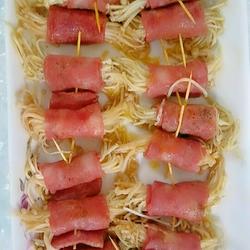 培根卷金针菇的做法[图]