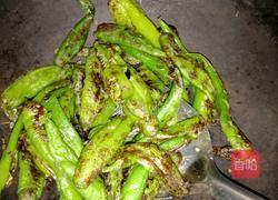 凉拌青椒的做法图解2