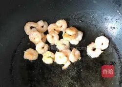 Illustration of how to make sweet and sour shrimps 5