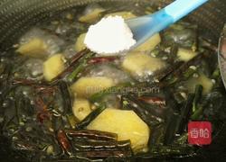 土豆炒红豇豆的做法图解12