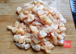 秋葵炒鸡丁的做法图解3