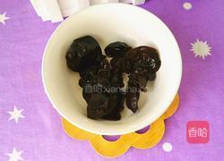 山药木耳汤的做法图解3