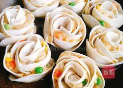 虾滑玫瑰花煎饺的做法图解8