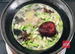 瓦罐排骨玉米汤的做法图解6