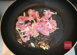 西芹炒瘦肉的做法图解10