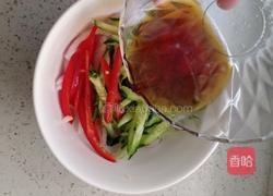 洋葱拌黄瓜的做法图解6