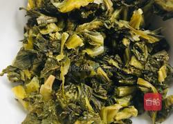 藠头炒酸菜的做法图解5