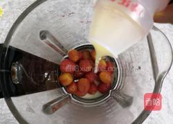 养乐多圣女果汁的做法图解11