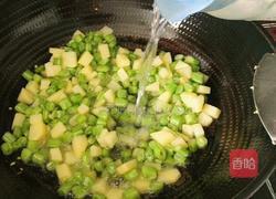 土豆炒四季豆的做法图解10
