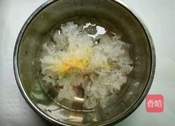 紫薯银耳羹的做法图解2
